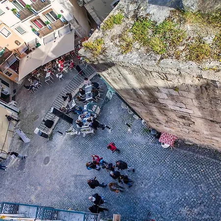 Boho-chic Alfama With A River View Lisbona