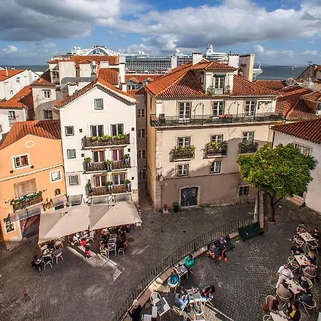 Boho-chic Alfama With A River View Appartamento